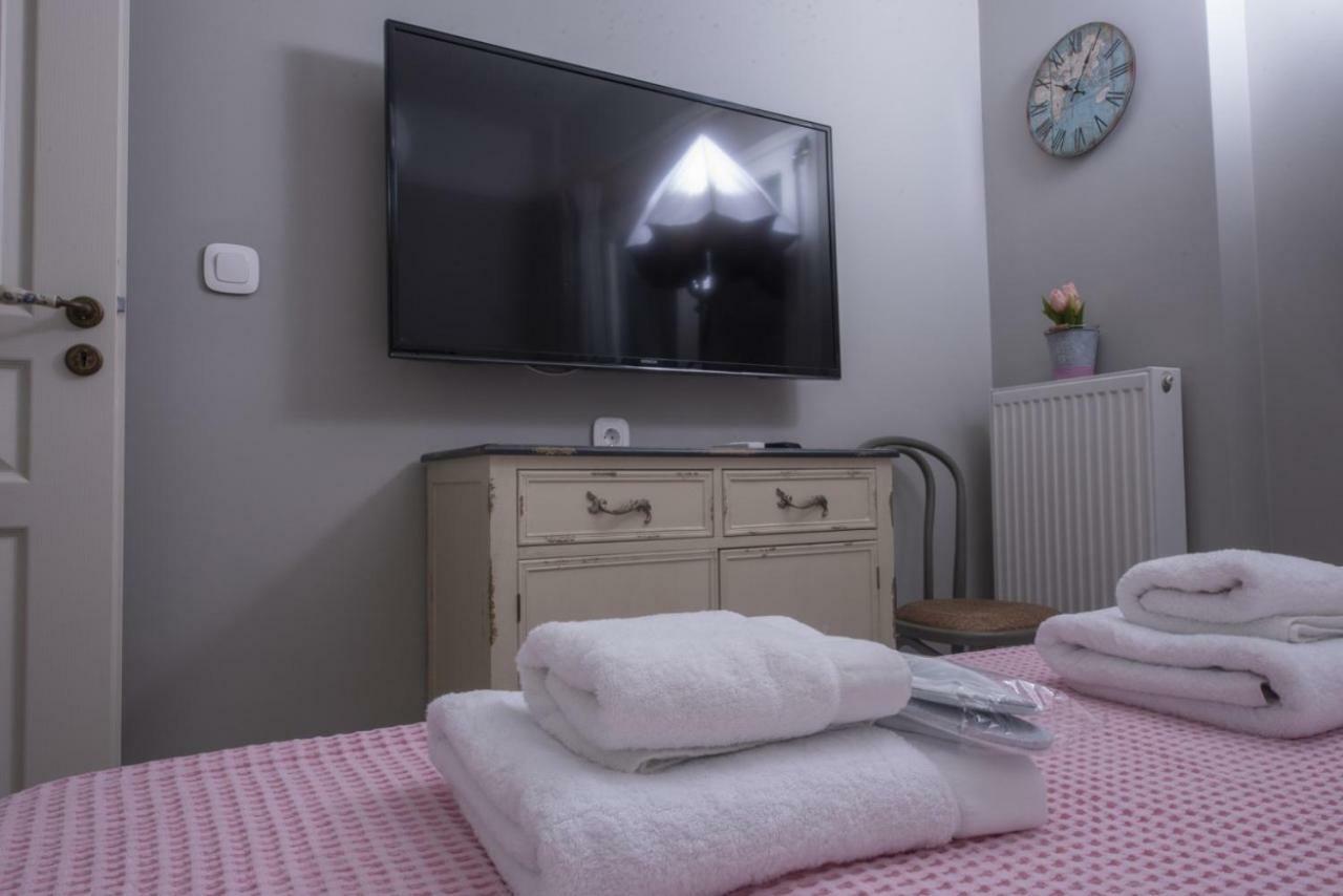 The Cute Apartment Tesalonika Bagian luar foto